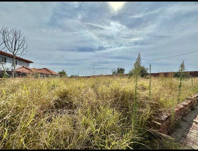 948M² VACANT LAND FOR SALE IN SERALA VIEW